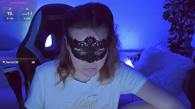 Sexy-Housewife online show from October 7, 7:18 pm