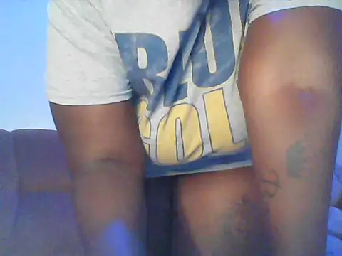 Nish Darling  online show from November 4, 5:45 am