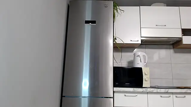 SierraSky  online show from October 13, 5:15 pm