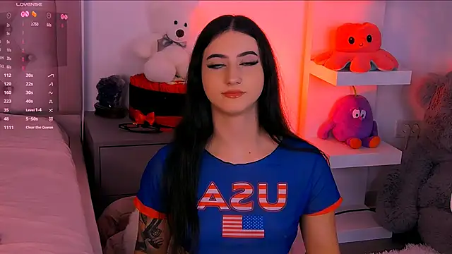 Snapshot of LaylaBrown chatting on October 16, 7:38 pm LaylaBrown online show from October 16, 7:38 pm