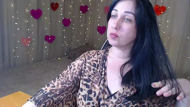 JillStevens online show from March 24, 8:47 pm