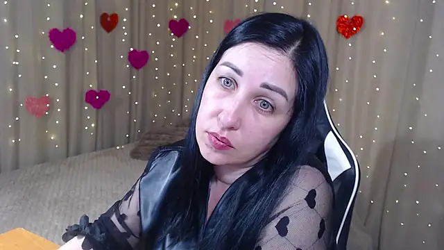 JillStevens online show from March 9, 3:42 am