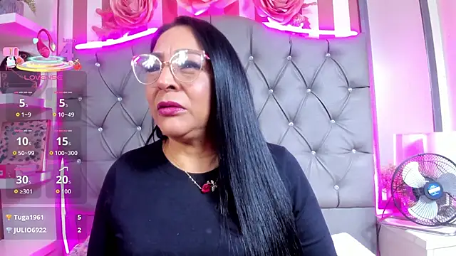 Gina Myers online show from November 10, 12:55 pm