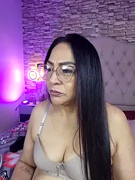 Gina Myers online show from March 26, 12:51 pm