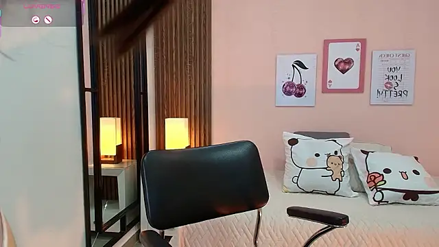 alina martinelli online show from March 4, 2:01 pm