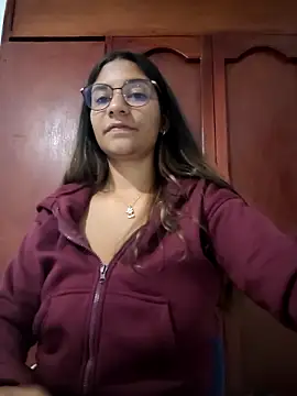 Sofythom1 online show from March 11, 3:44 am