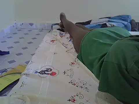 QUEEN-LIZ online show from March 15, 5:31 am