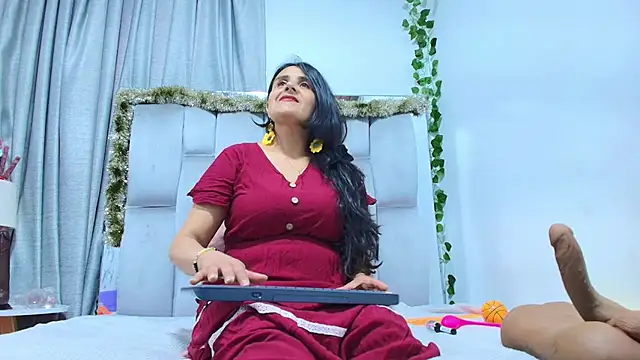  Marcela   online show from December 18, 1:16 pm