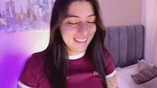 dakotaa   online show from March 7, 7:43 pm