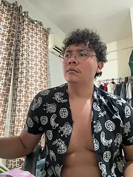 Parejasumisa27 online show from July 17, 12:59 am