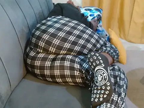 leslysexygirl online show from October 31, 8:18 am