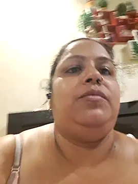 SHANVII online show from July 4, 7:43 pm