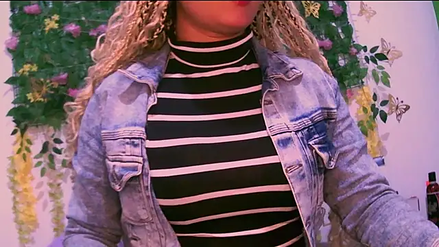 Crysrus online show from December 2, 2:02 am