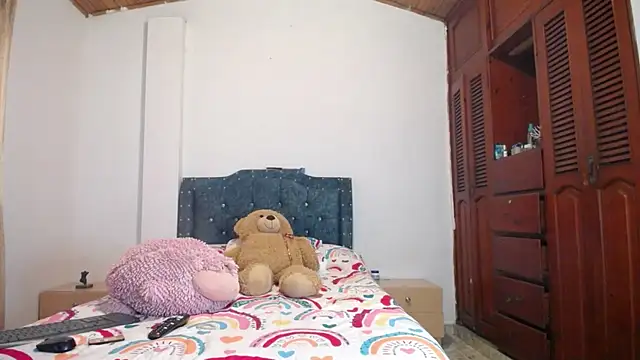 sofiamature01 online show from November 19, 2:50 pm