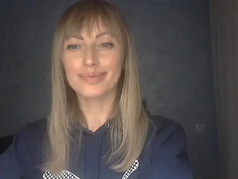 EffectMaya online show from December 2, 8:00 pm