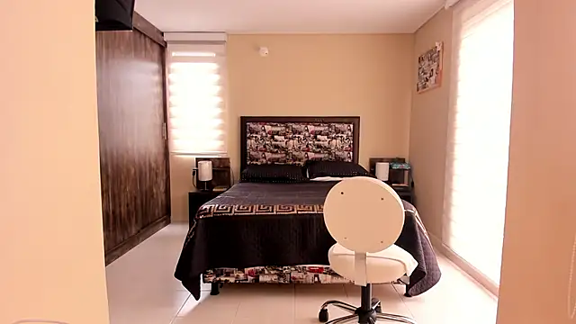 anabel 025 online show from February 19, 4:17 pm