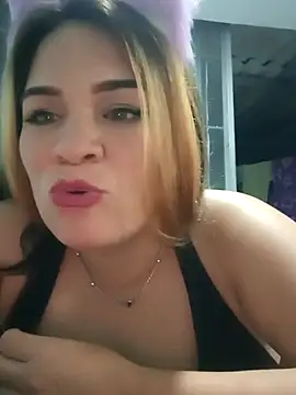 love and Lust online show from November 20, 4:57 am