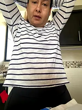 Snapshot of Miss_Scarlettx chatting on October 27, 4:02 pm Miss Scarlettx online show from October 27, 4:02 pm