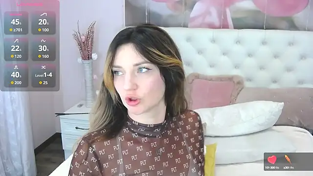 VioletUmi online show from September 25, 9:30 am