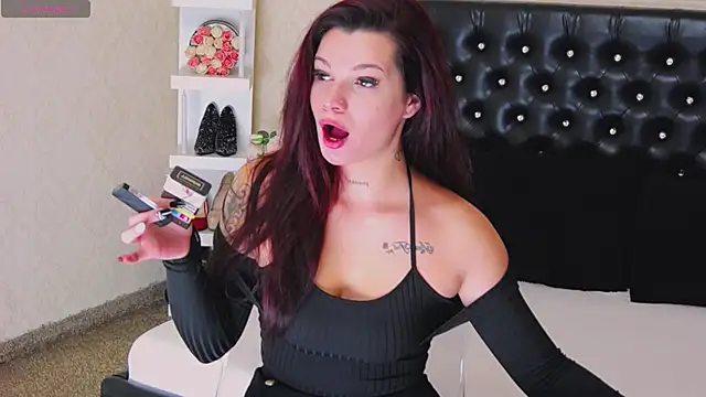 Allisonn223 online show from November 28, 2:42 pm