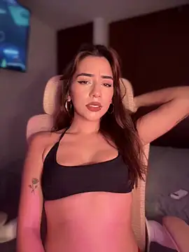 veronicaapink online show from September 19, 1:48 am