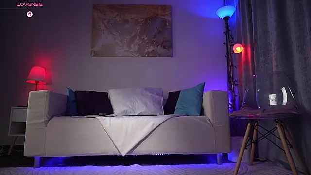 Amely Young online show from March 5, 3:02 am