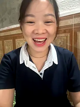 Snapshot of Hellen_111 chatting on October 24, 5:58 am Hellen 111 online show from October 24, 5:58 am