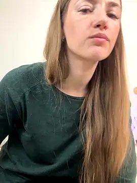 KateRedgar online show from November 14, 4:51 pm