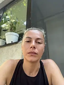 tanyagrey online show from June 26, 7:42 am