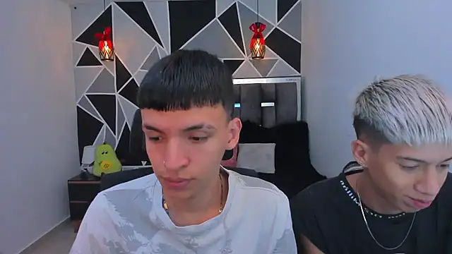 Juan Nd Steven online show from April 19, 11:32 am