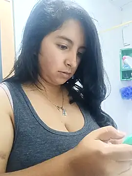  Angelinaandrade  online show from February 3, 12:21 am