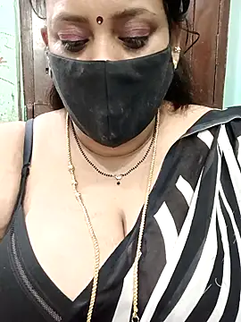 ashikaa r online show from November 24, 1:24 pm