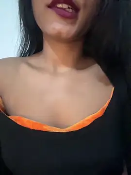 Hot Goldengirl online show from December 14, 7:19 pm