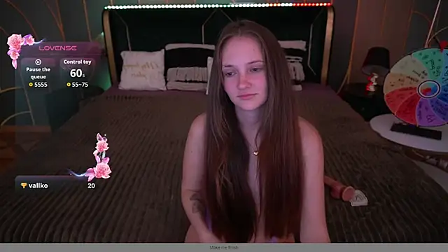 Snapshot of PamelaXX_ chatting on October 9, 10:36 pm PamelaXX online show from October 9, 10:36 pm