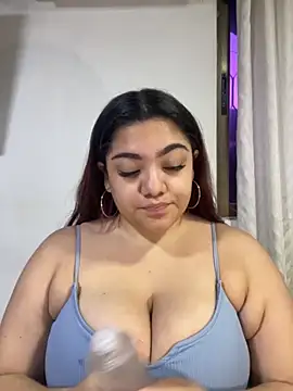 Snapshot of KathyGonzalez chatting on October 4, 11:16 am KathyGonzalez online show from October 4, 11:16 am