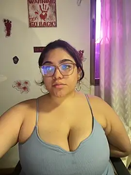 Snapshot of KathyGonzalez chatting on October 13, 11:46 am KathyGonzalez online show from October 13, 11:46 am