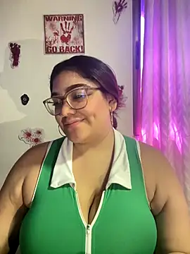 Snapshot of KathyGonzalez chatting on October 19, 1:46 pm KathyGonzalez online show from October 19, 1:46 pm
