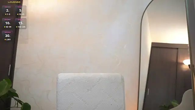 Natasha Smith09 online show from April 2, 2:25 pm