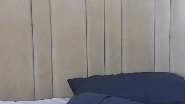 adaraSmiith online show from December 18, 8:13 pm