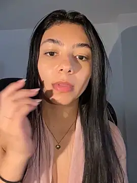 Liissa cute  online show from November 6, 6:25 pm