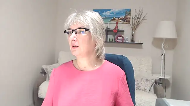 FleurMays online show from November 3, 6:06 am