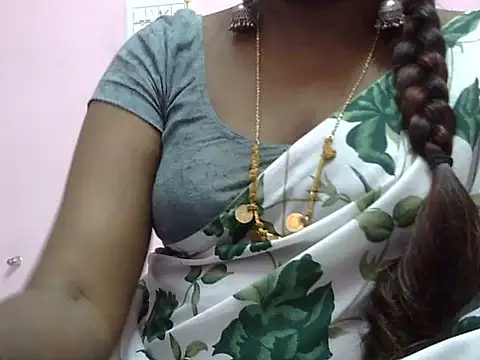 Hot akshara online show from December 15, 2:33 pm