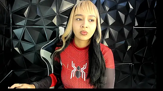 HelueHorny13 online show from October 27, 6:20 am