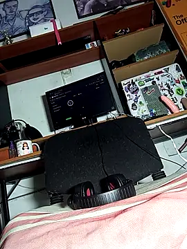 Lunita 5 online show from November 14, 8:20 pm