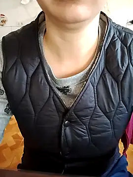 JasminePham online show from November 20, 1:39 am