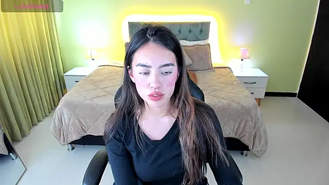  Charlotte evans 1 online show from September 22, 7:45 pm