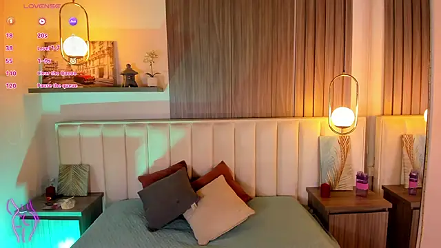 Kharla Marin online show from March 9, 8:45 pm