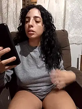 Sweet-diamondxxx online show from March 13, 3:24 pm