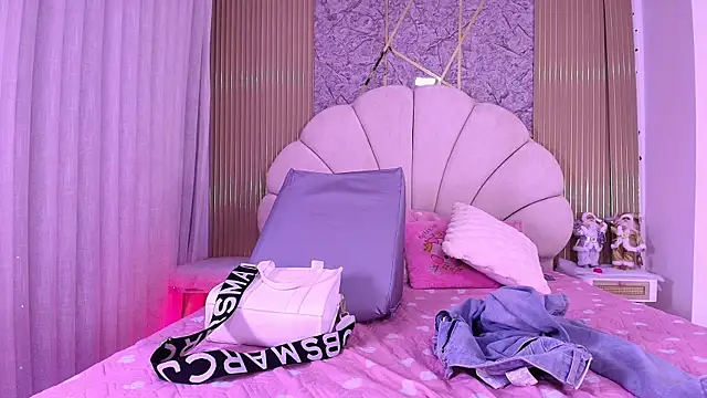 aisha sh online show from January 7, 11:57 am