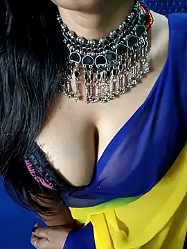 sonam hotmom online show from November 16, 1:18 am